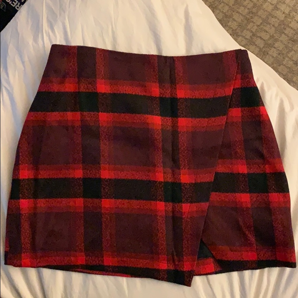 PLAID SKIRT RED/BLACK